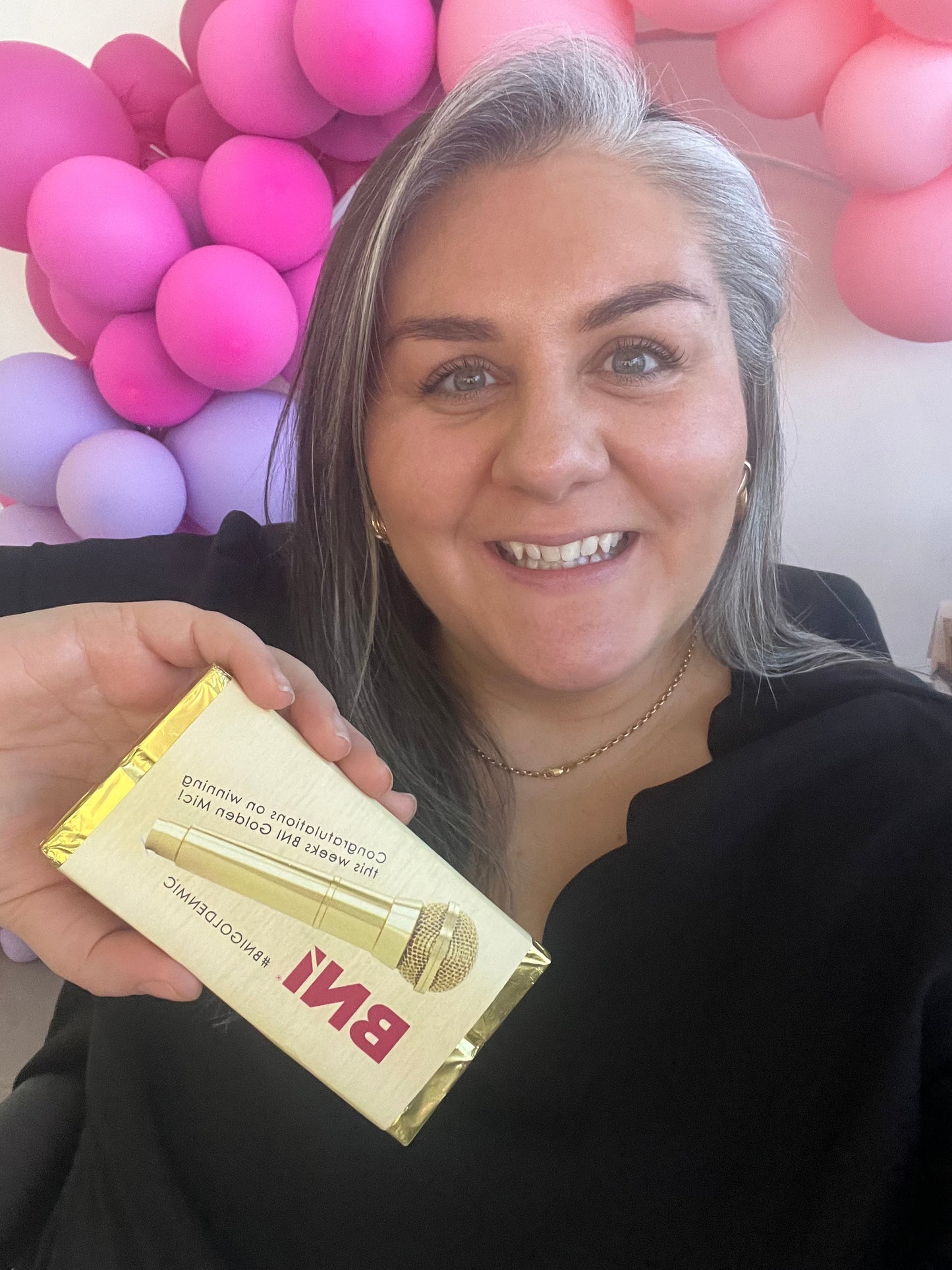 BNI Golden Mic chocolate bar 100g (8 Vegan/ 8 Milk Choc) (16 units - 4 months supply)