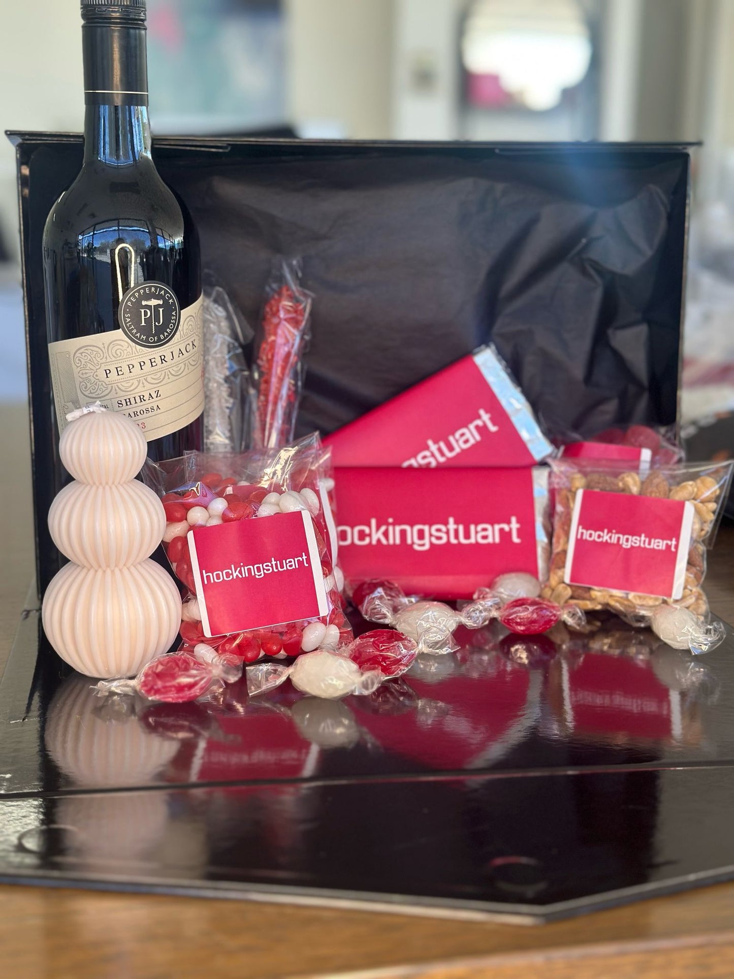Hocking Stuart Hamper Box
